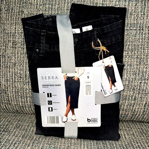 Serra Denim - Serra Black Denim Maxi Skirt